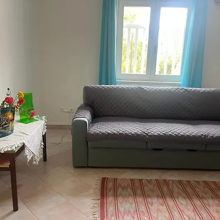 La Piccola Scuola