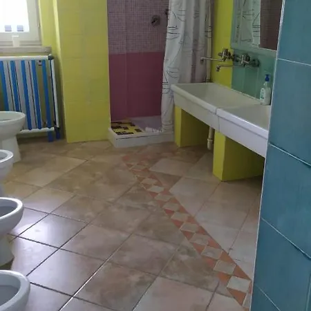 La Piccola Scuola